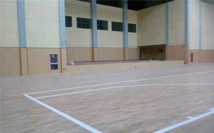 江蘇體育館專用運動木地板工程