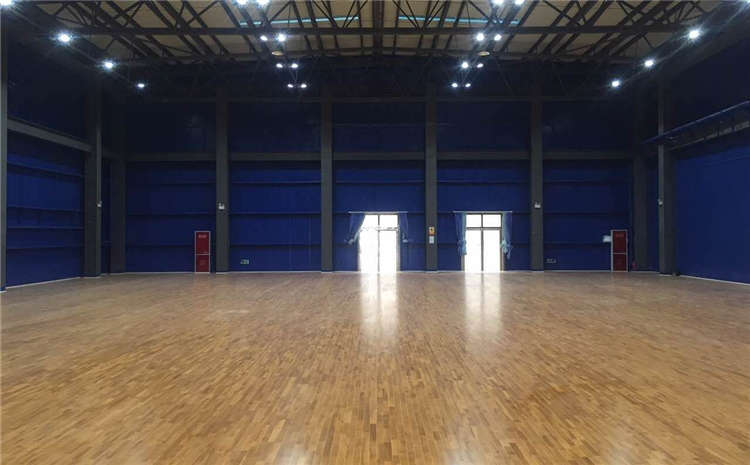 楓樺木實木運動地板保養步驟有哪些