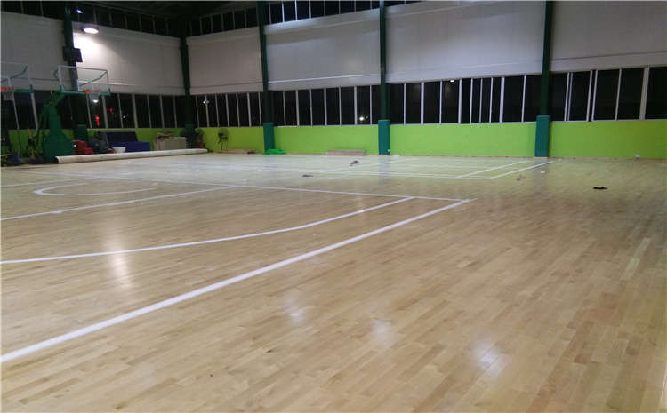 橡膠木體育館木地板安裝需要注意什么