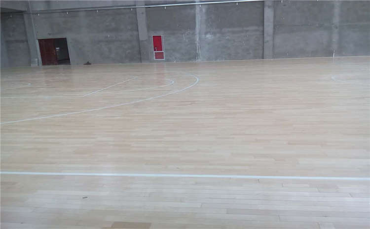 體育館專用木地板常見三個重要問題