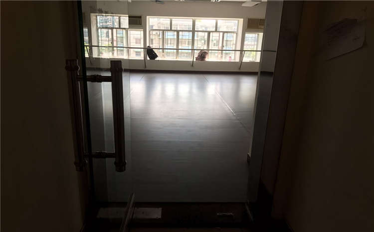 指接板乒乓球館木地板板式龍骨結構