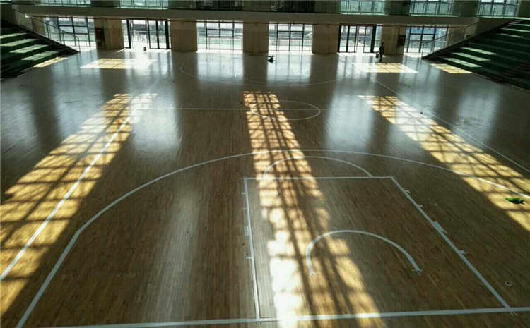 體育館運動木地板面板安裝工藝