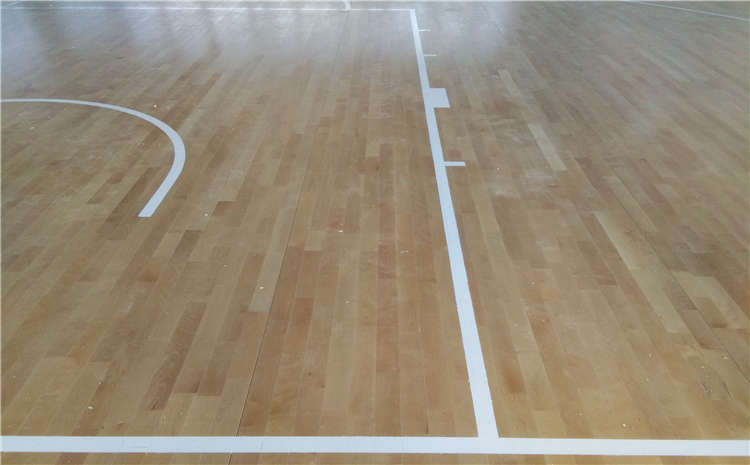 體育運動地板怎么保養？橡膠木