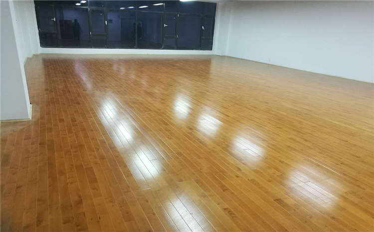 福建進口運動木地板施工方案