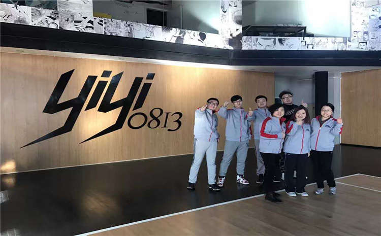 硬木企口體育場(chǎng)木地板施工需要注意什么