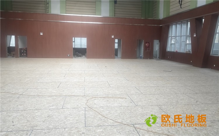 山西晉中王湖小學(xué)體育館木地板項(xiàng)目